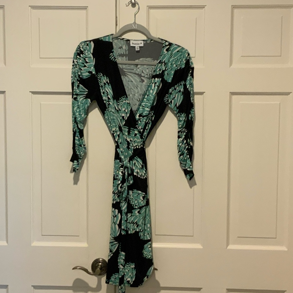 Veronica M Black and Green Floral Long Sleeve Dress
